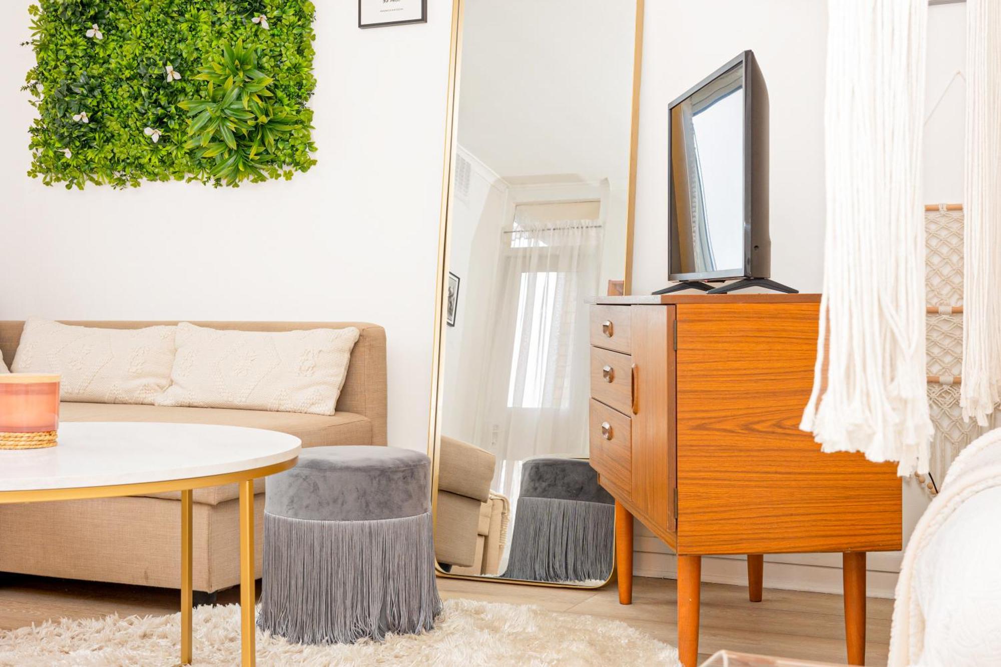 Charming Studio With Balcony In Putney, 5 Min Tube London Exterior photo