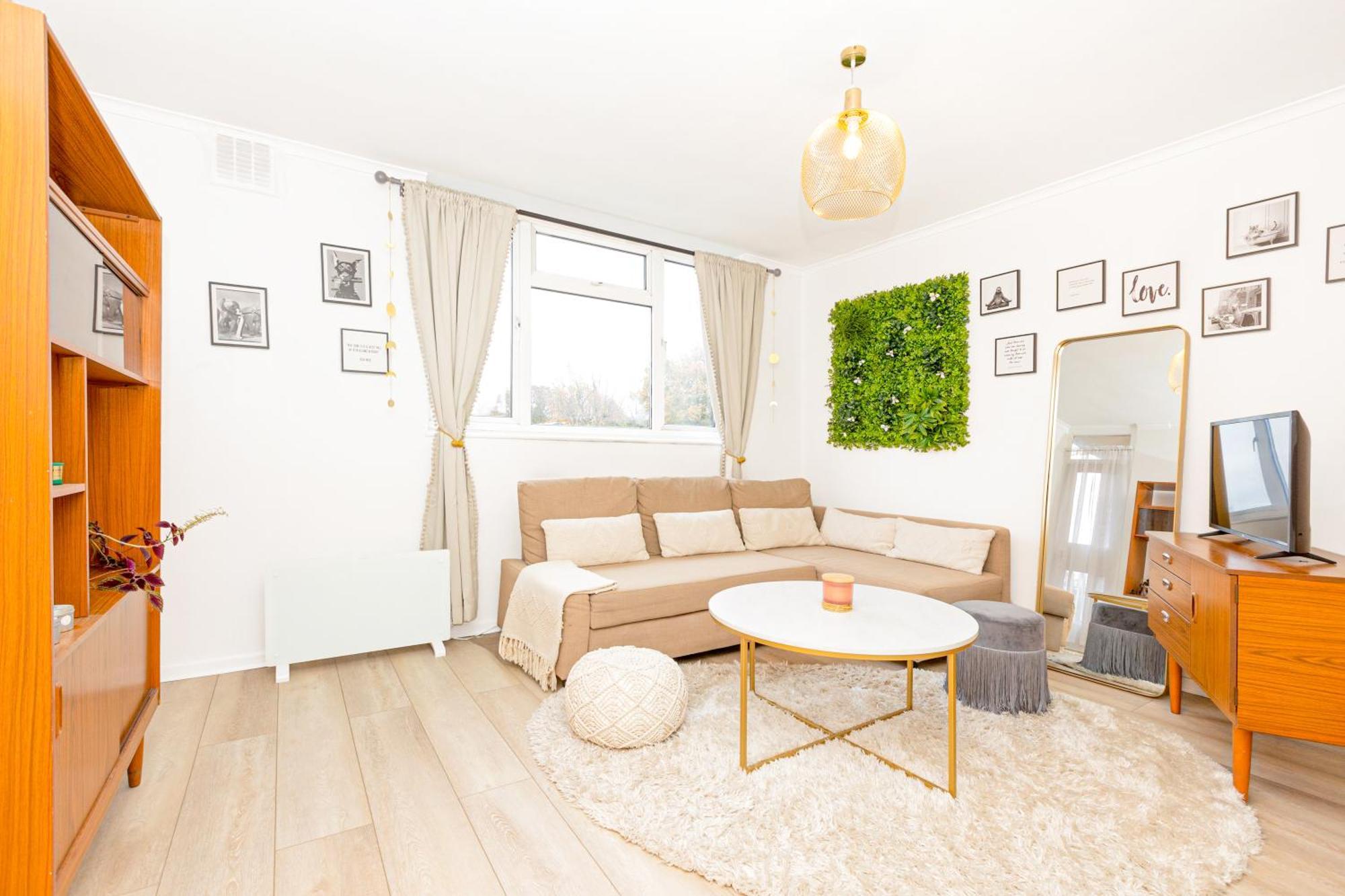 Charming Studio With Balcony In Putney, 5 Min Tube London Exterior photo
